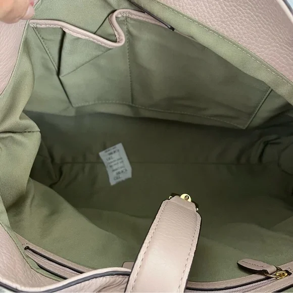 G.I.L.I. Classic Hobo Pebbled Leather in Blush. NWOT. Large #361 - Picture 11 of 12